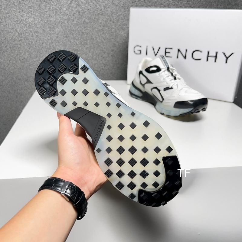 Givenchy sz38-45 8C TF08124